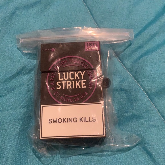 Air Pod Case - Picture 1 of 1